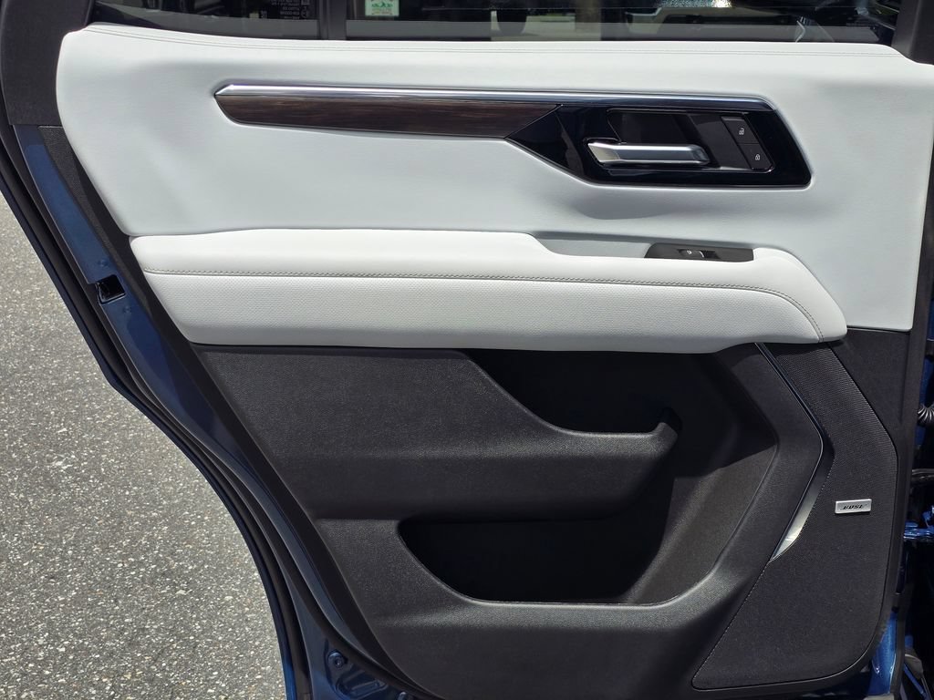 New 2026 Chevrolet Tahoe Premier w/ Sun And Tow Package AWD/4WD image 37