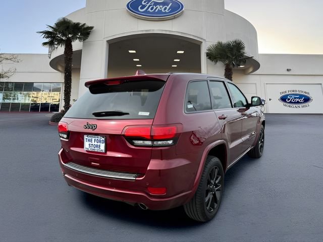 Used 2021 Jeep Grand Cherokee Laredo X image 5