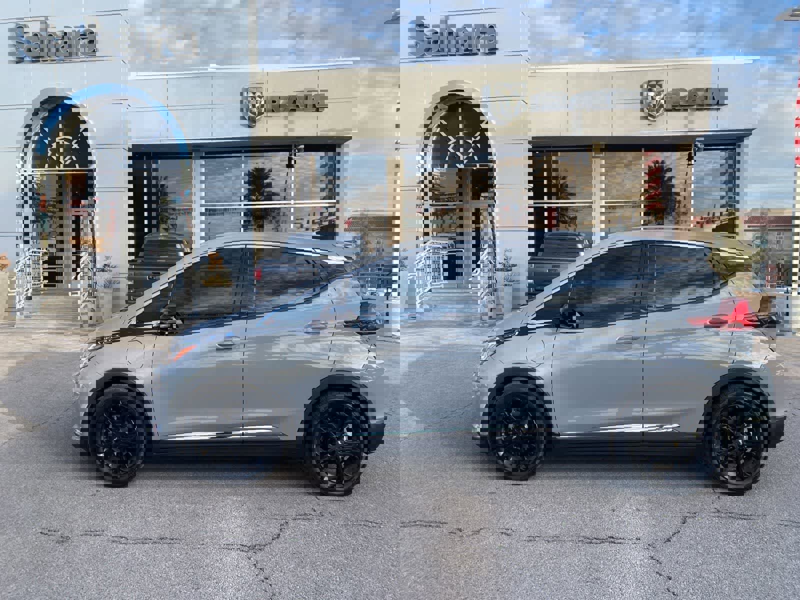 Used 2019 Chevrolet Bolt LT image 10