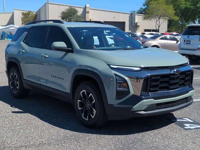 Used 2025 Chevrolet Equinox ACTIV image 3