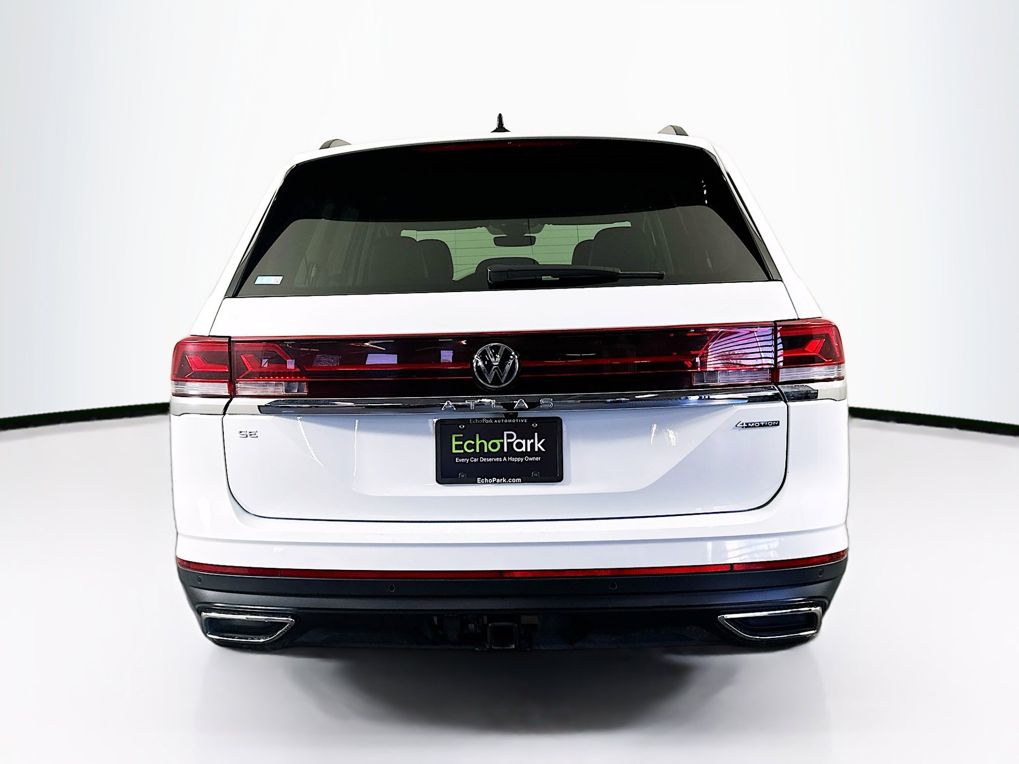 Used 2025 Volkswagen Atlas SE AWD/4WD image 7