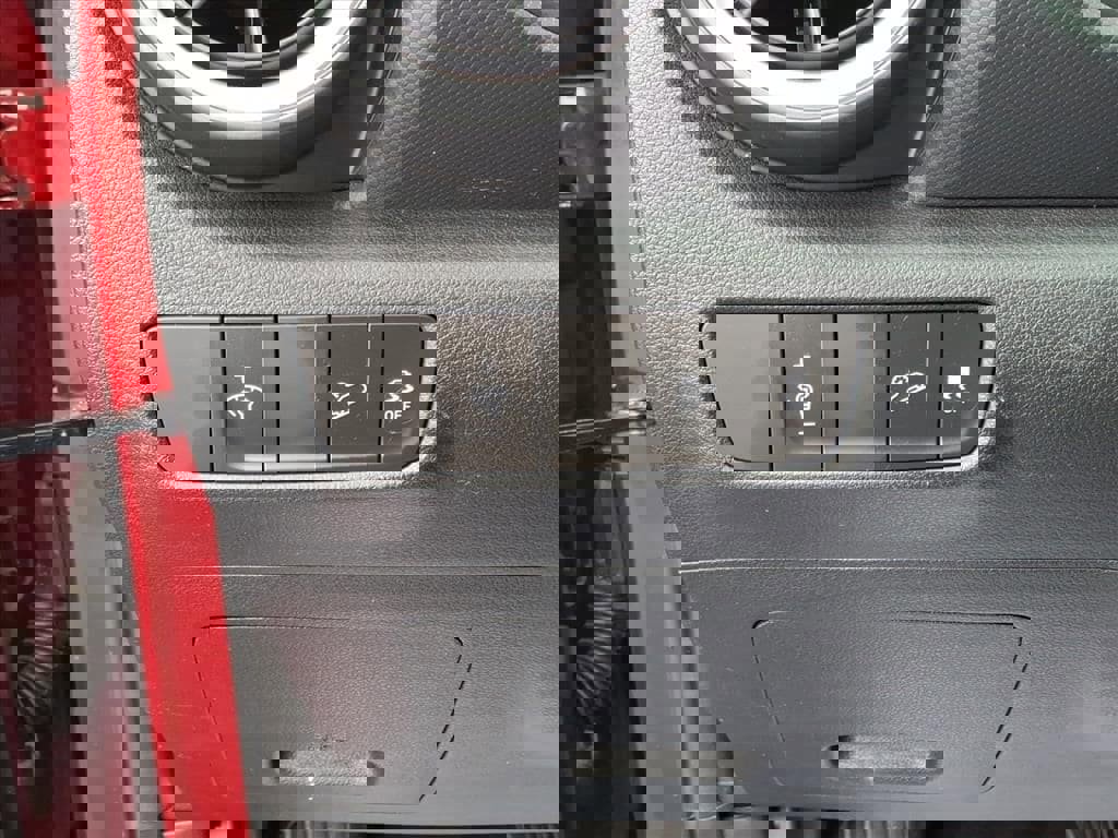 Used 2023 Hyundai Kona SEL w/ Convenience Package image 17