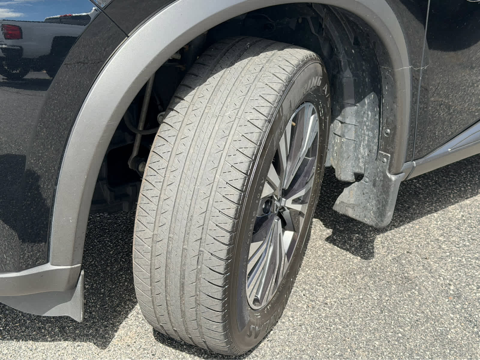 Used 2023 Nissan Rogue SV image 11