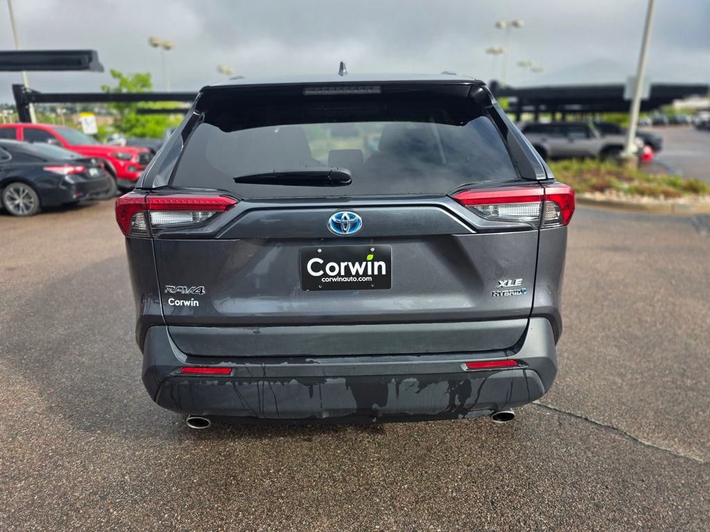 Used 2024 Toyota RAV4 XLE image 8