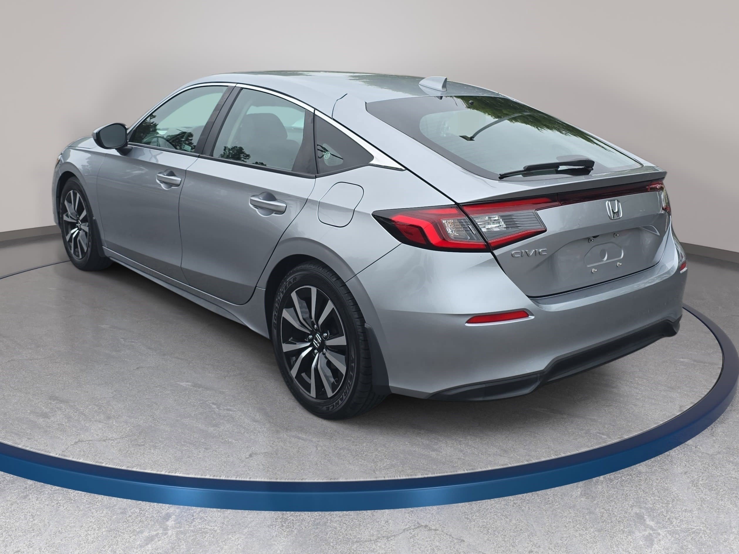 Used 2023 Honda Civic EX-L image 7