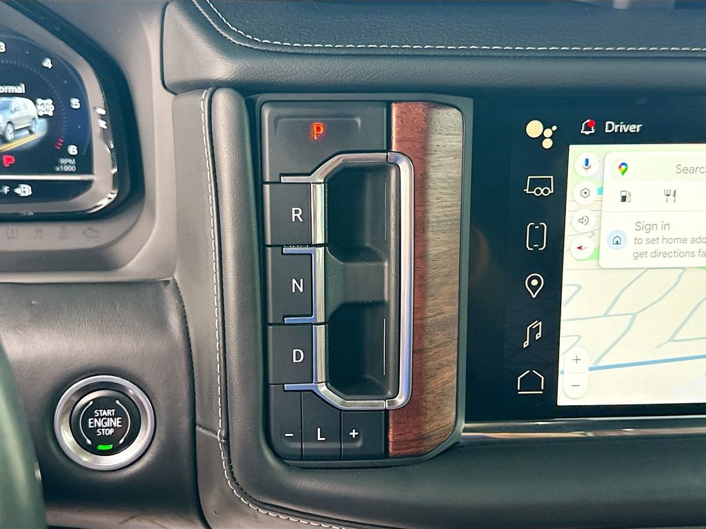 Used 2023 GMC Yukon Denali Ultimate AWD/4WD image 17