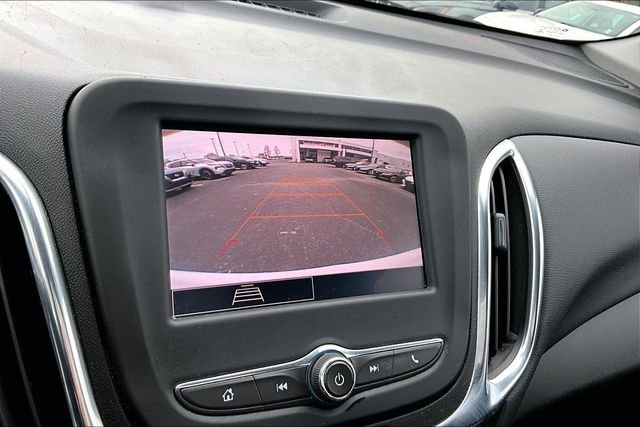 Used 2022 Chevrolet Equinox LT w/ Driver Convenience Package image 11