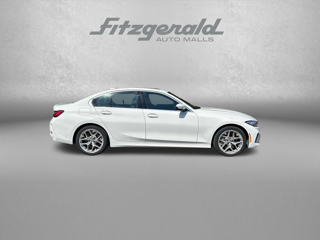 Used 2025 BMW 330i Sedan RWD image 9