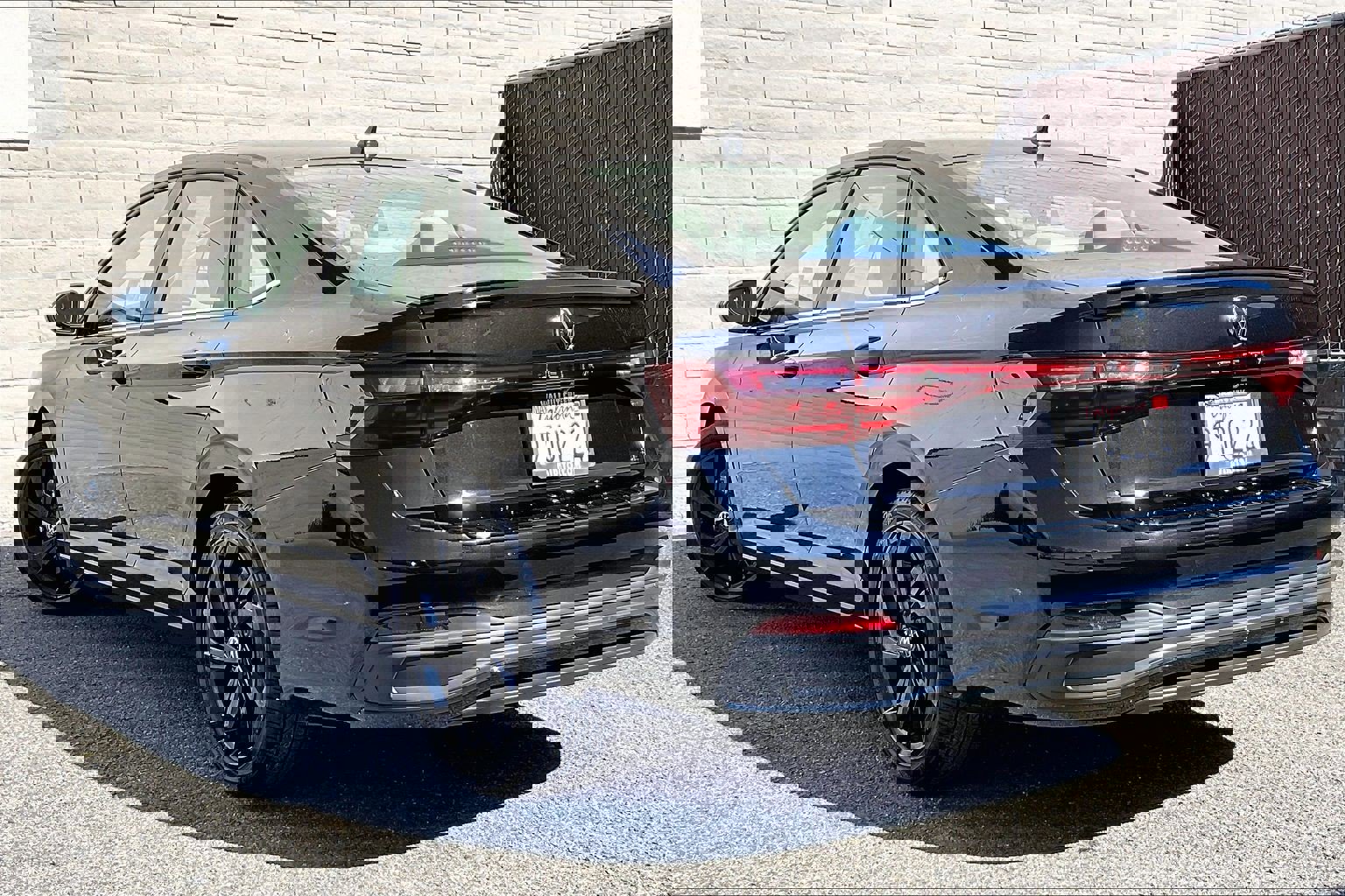 Certified 2025 Volkswagen Jetta SE w/ Black Wheel Package image 10