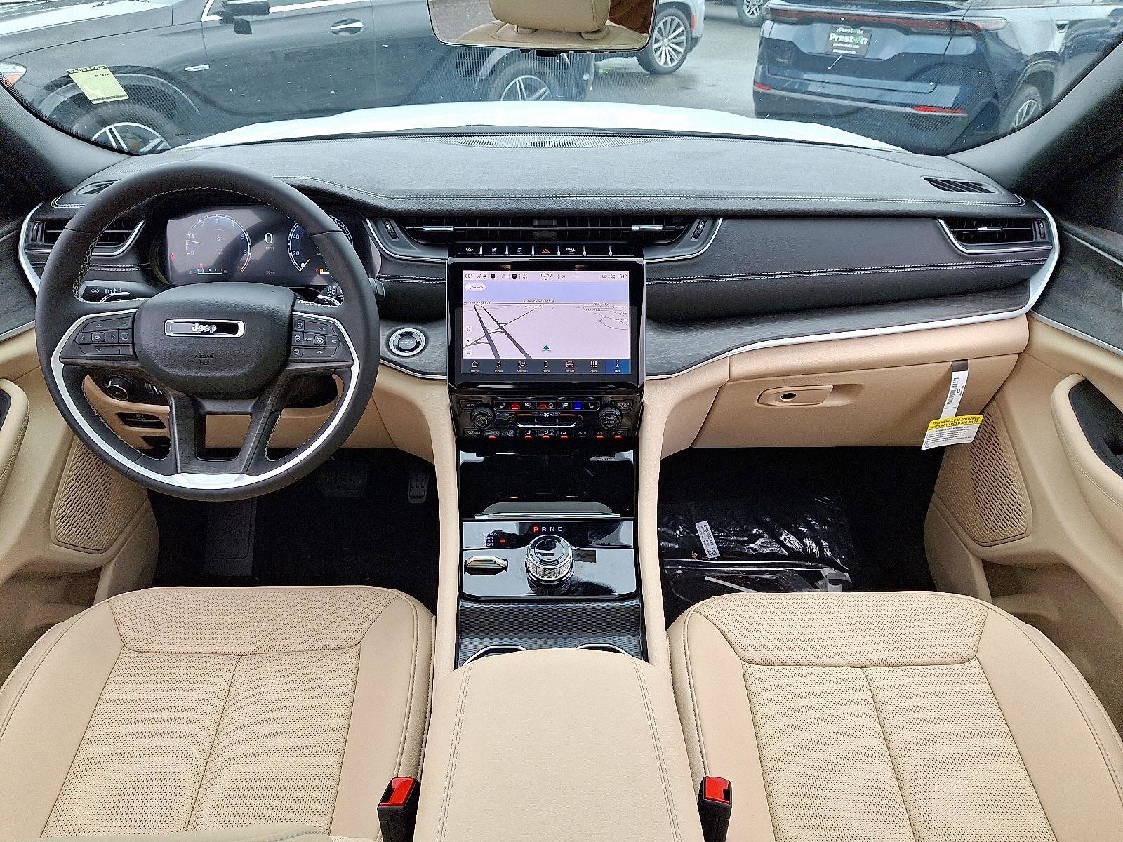 New 2025 Jeep Grand Cherokee L Limited w/ Luxury Tech Group II image 8