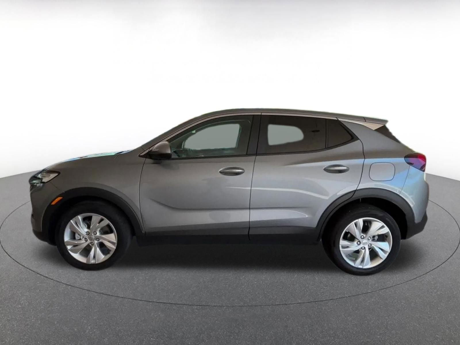 Used 2025 Buick Encore GX Preferred FWD image 9