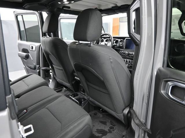 Used 2022 Jeep Gladiator Sport AWD/4WD image 18