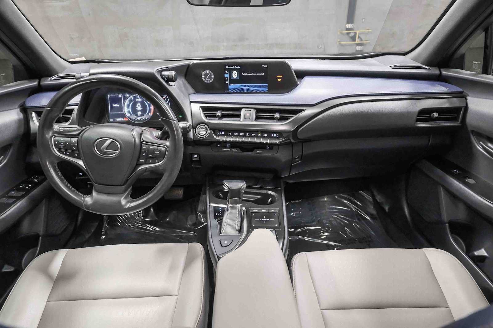 Used 2020 Lexus UX 200 w/ Accessory Package 2 FWD image 15