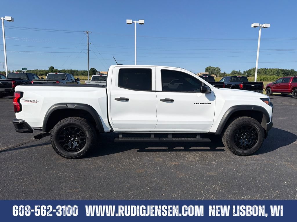 Used 2024 Chevrolet Colorado Trail Boss w/ Advanced Trailering Package AWD/4WD image 6