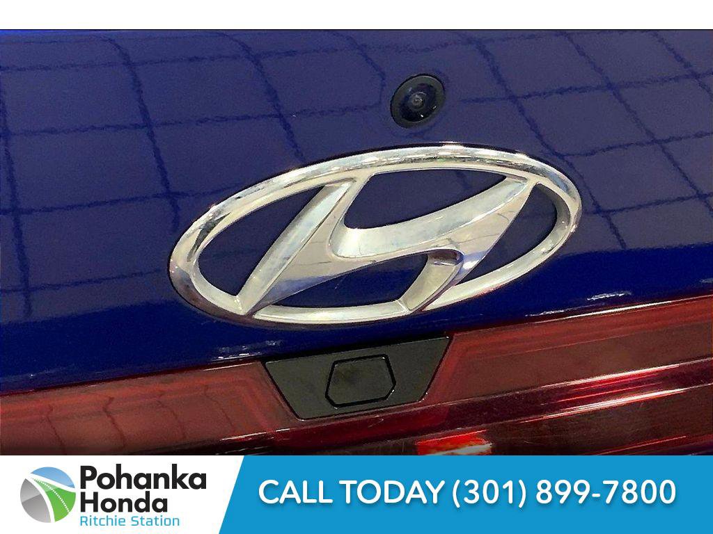 Used 2023 Hyundai Elantra SEL w/ Cargo Package image 32