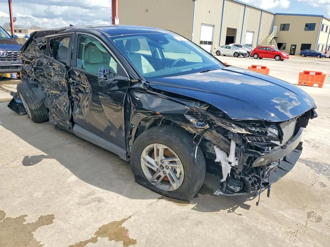 Used 2026 Hyundai Tucson SE FWD image 2