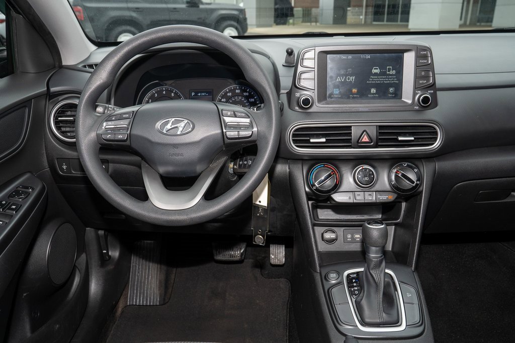 Used 2018 Hyundai Kona SE image 6