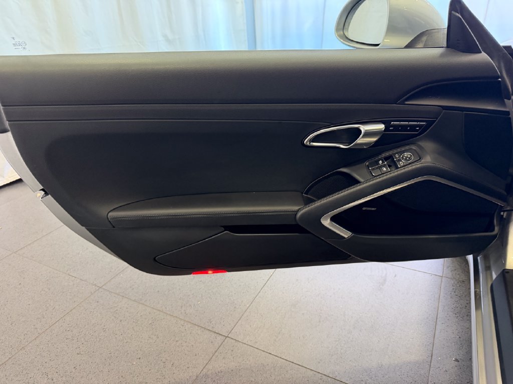 Certified 2017 Porsche 911 Carrera RWD image 15