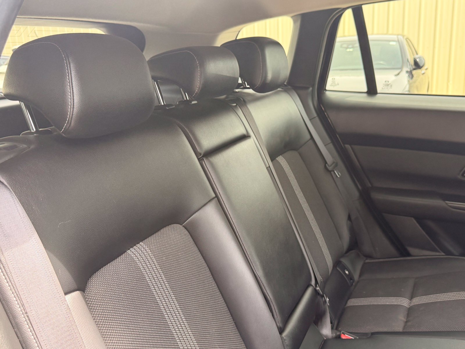 Used 2024 MAZDA CX-50 AWD 2.5 S w/ Preferred Package image 19