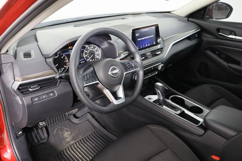 Used 2023 Nissan Altima 2.5 SV image 27