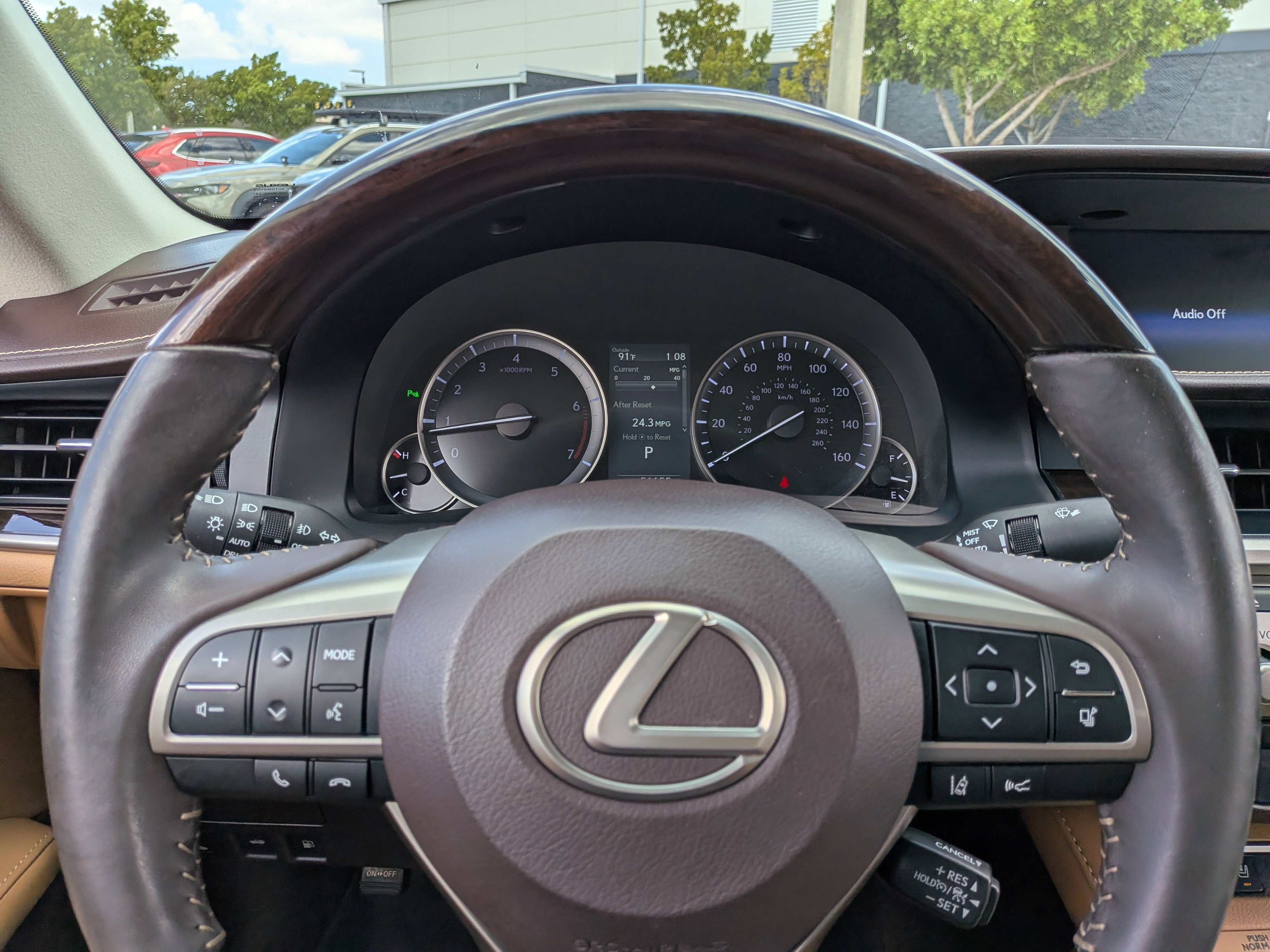 Used 2018 Lexus ES 350 w/ Premier Package FWD image 27