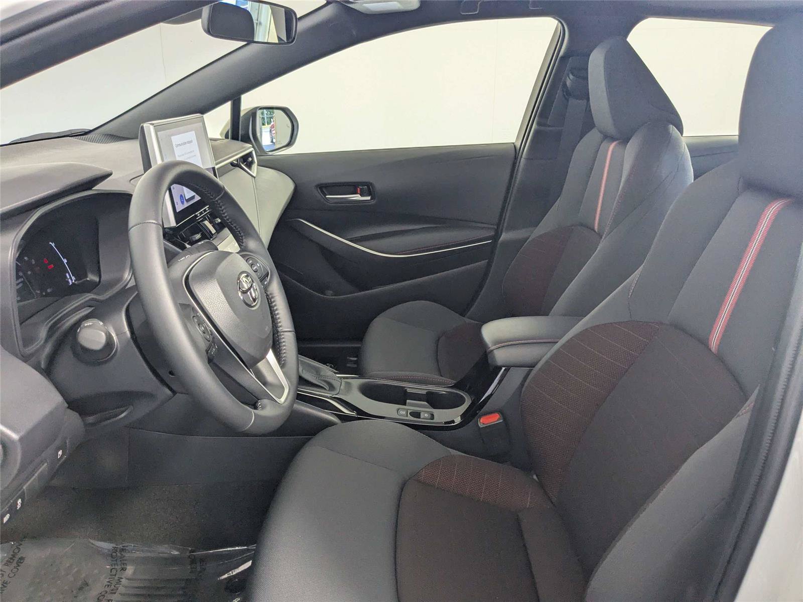 Certified 2025 Toyota Corolla SE w/ SE Premium Package AWD/4WD image 11