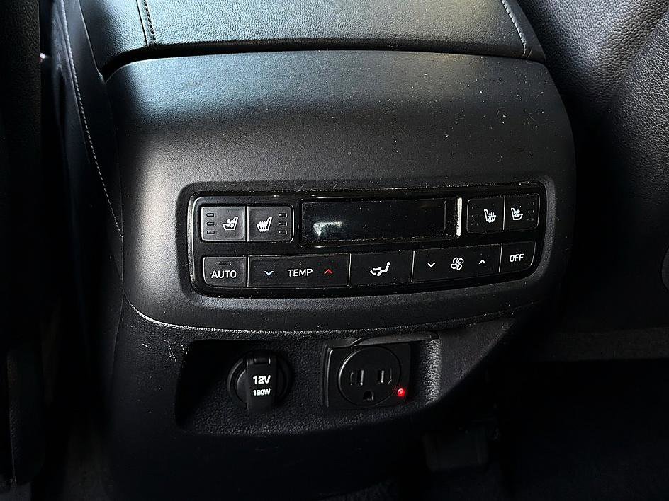 Used 2024 Hyundai Palisade Limited image 8