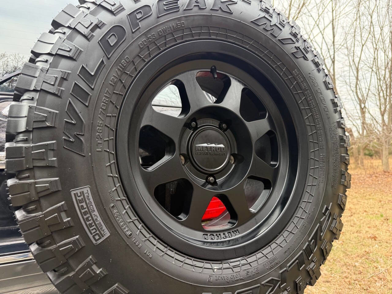 Used 2002 Lexus LX 470 Base 4WD 4dr SUV image 63