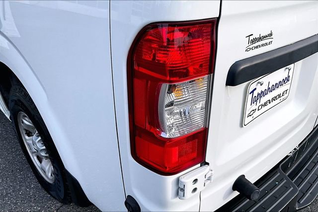 Used 2021 Nissan NV 3500 SV RWD image 19