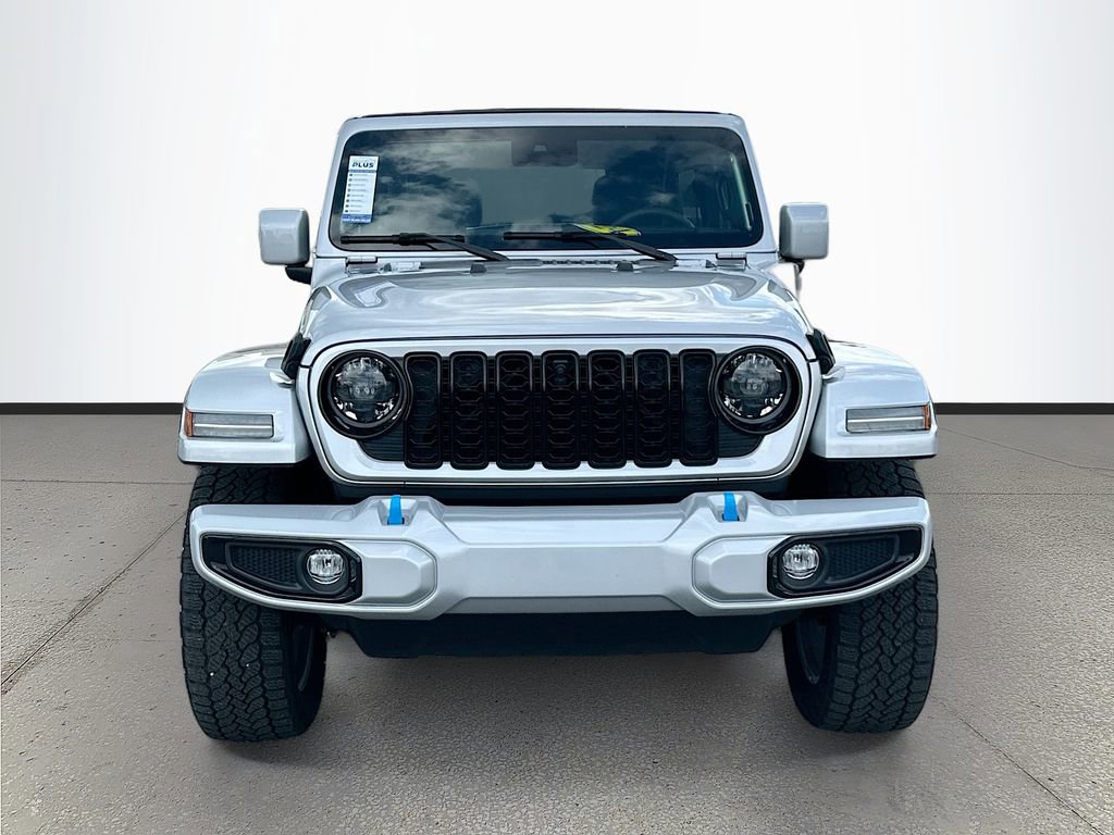Used 2024 Jeep Wrangler High Altitude AWD/4WD image 2
