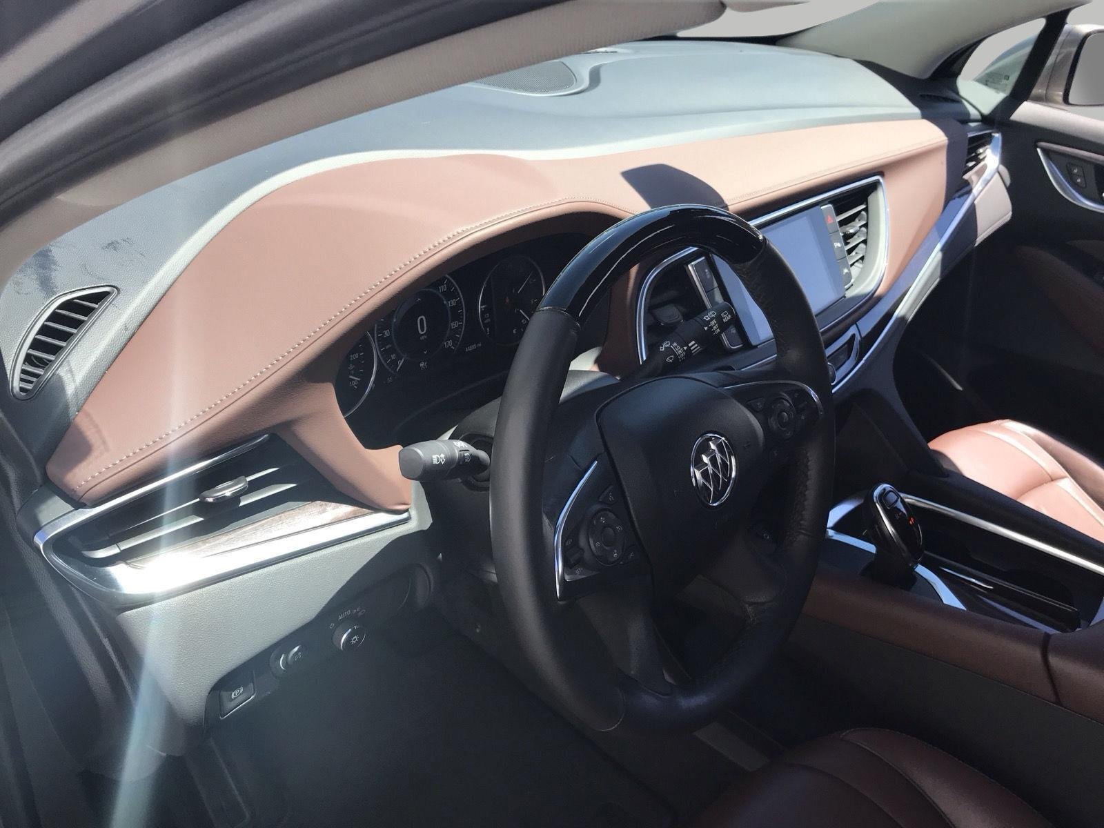Certified 2018 Buick Enclave Avenir w/ Avenir Technology Package FWD image 10