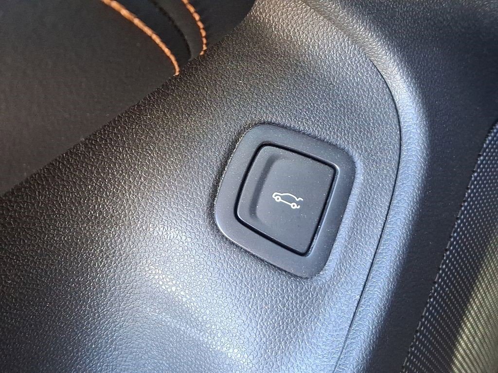 Certified 2023 Cadillac CT4 V w/ Navigation Package image 22