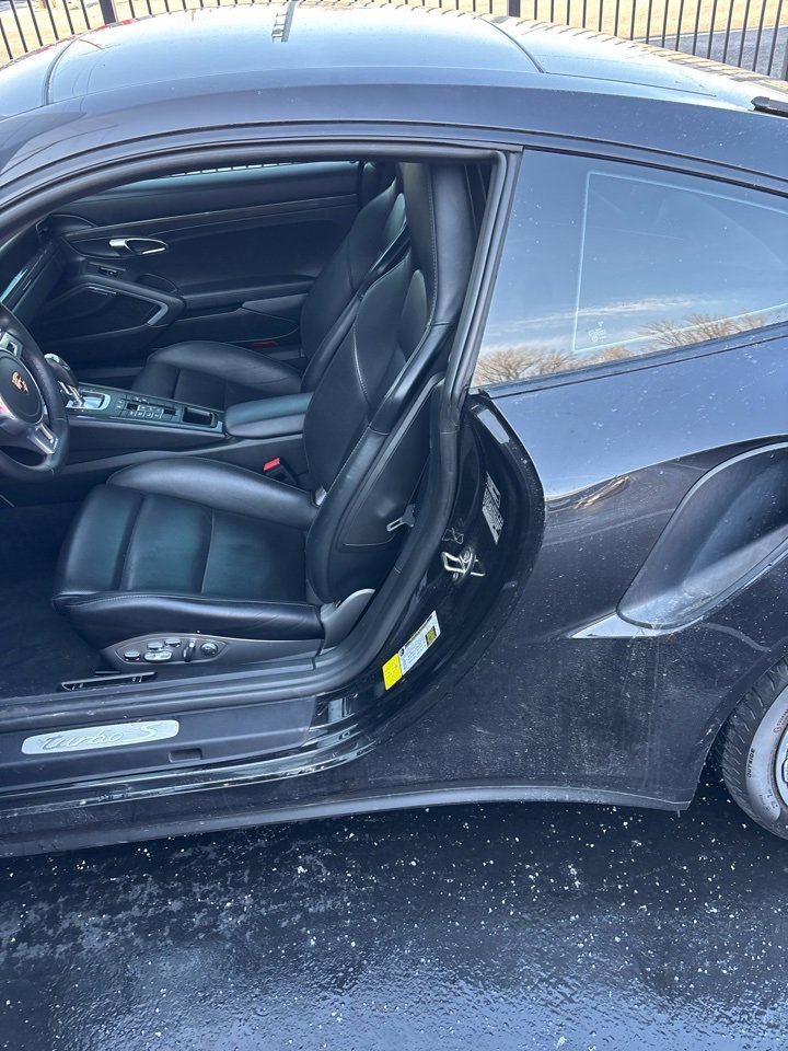 Used 2014 Porsche 911 Turbo S image 8