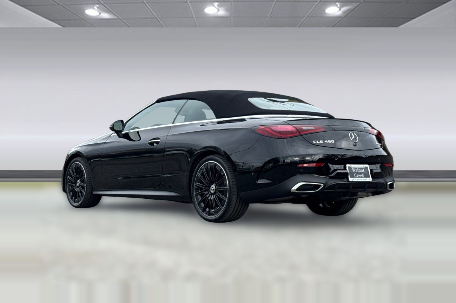 New 2026 Mercedes-Benz CLE 450 4MATIC Cabriolet image 3