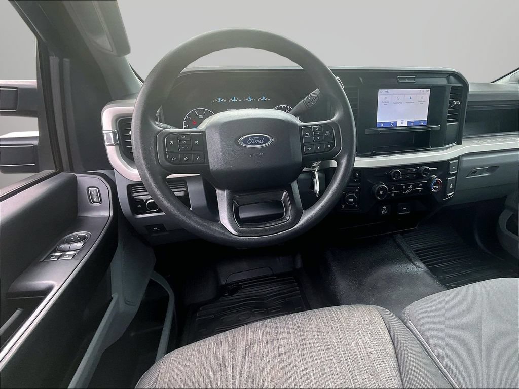 Used 2025 Ford F350 XL w/ FX4 Off-Road Package AWD/4WD image 10