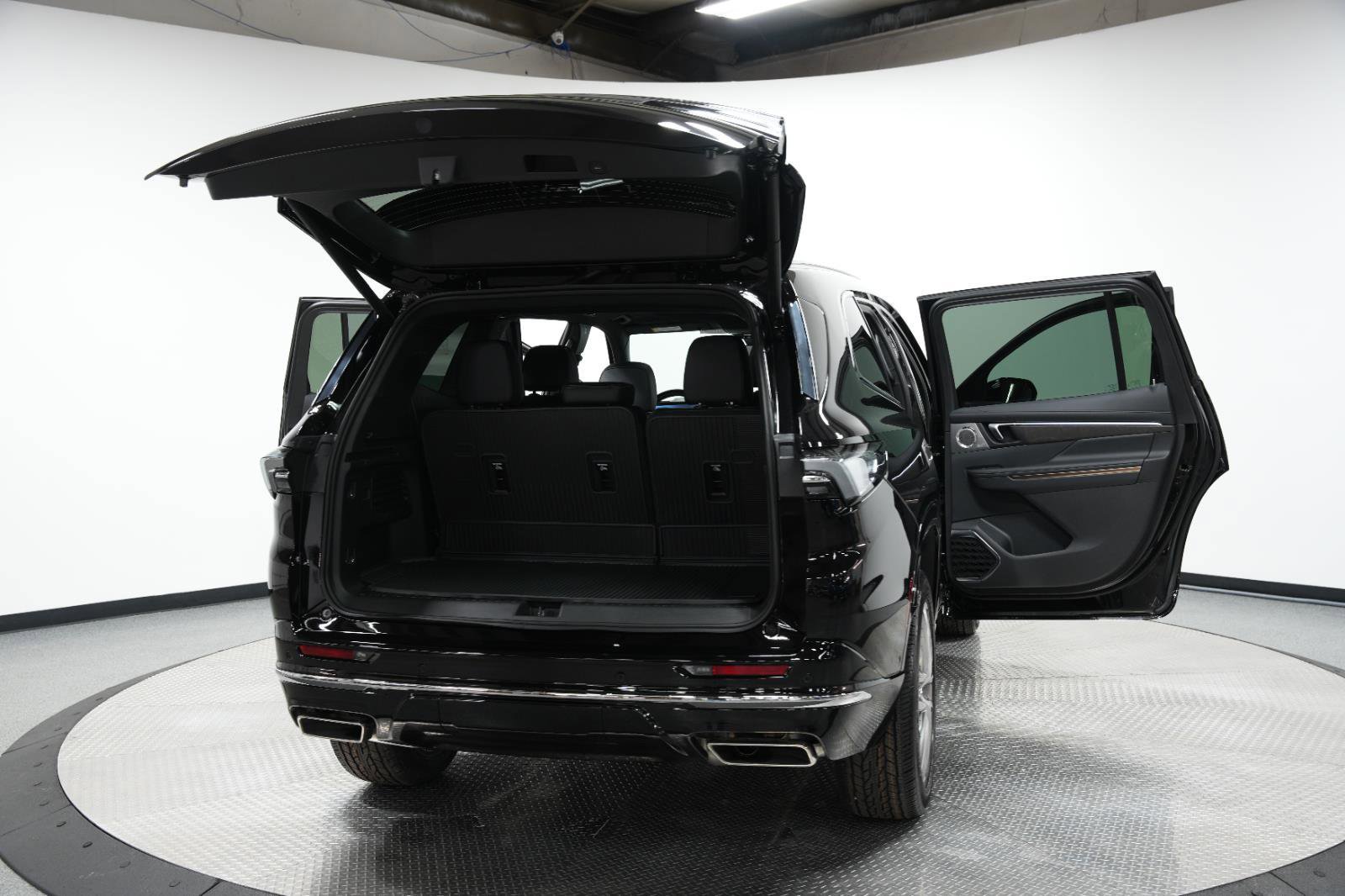 New 2026 Buick Enclave Avenir w/ Super Cruise Package image 10