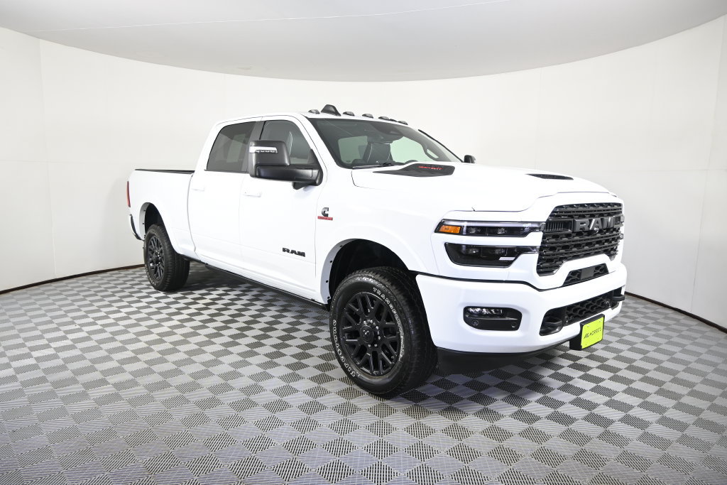 Used 2025 RAM 3500 Limited AWD/4WD image 10