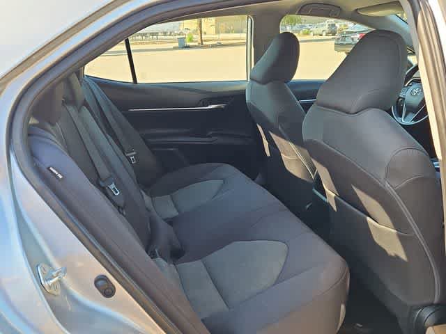 Used 2022 Toyota Camry LE FWD image 18