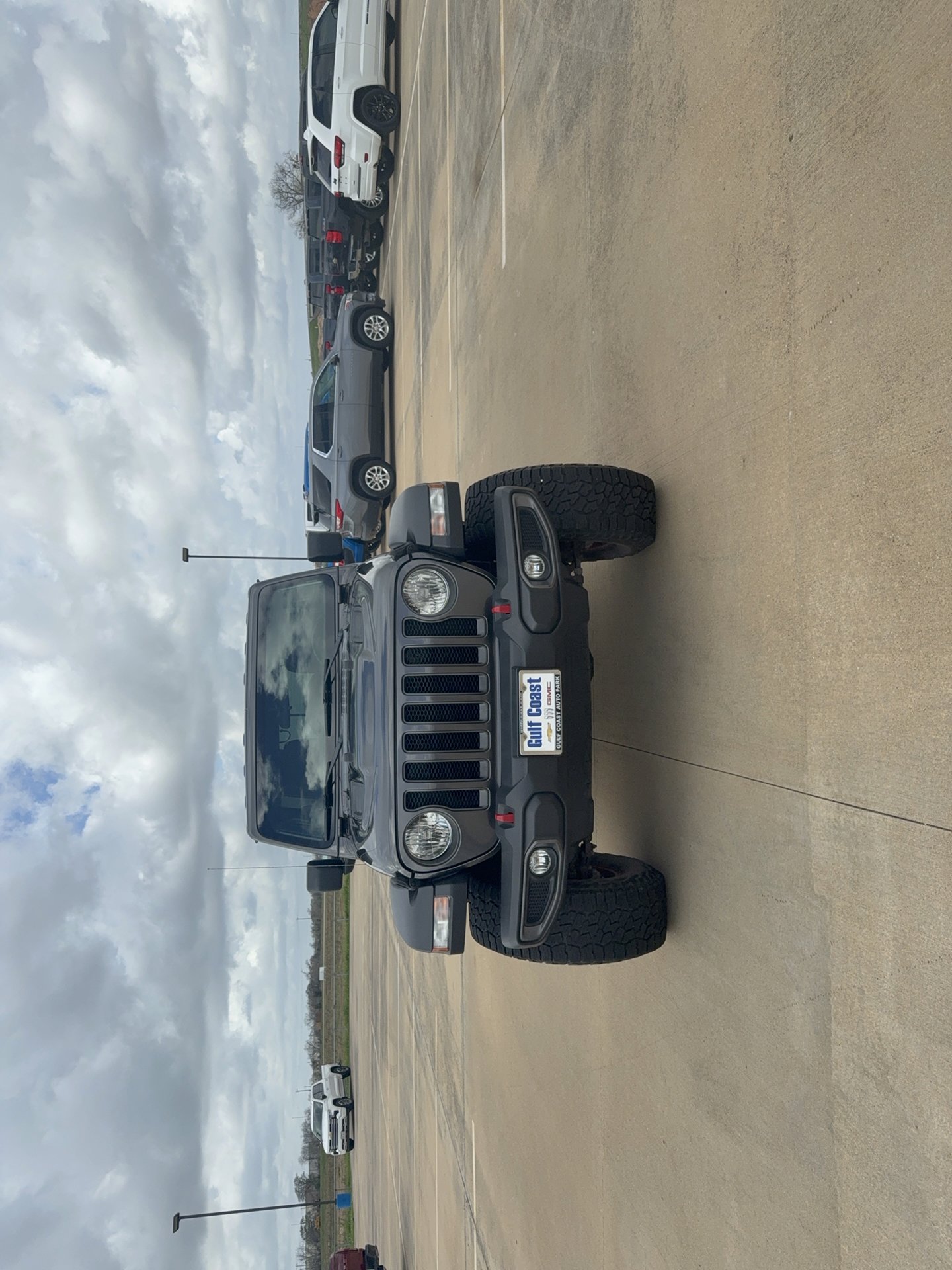 Used 2019 Jeep Wrangler Unlimited Rubicon image 3