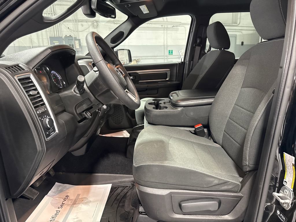 Used 2022 RAM 1500 Classic Warlock w/ Electronics Group AWD/4WD image 24