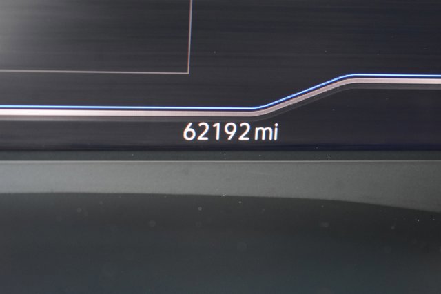 Used 2022 Volkswagen Atlas Cross Sport SE image 24