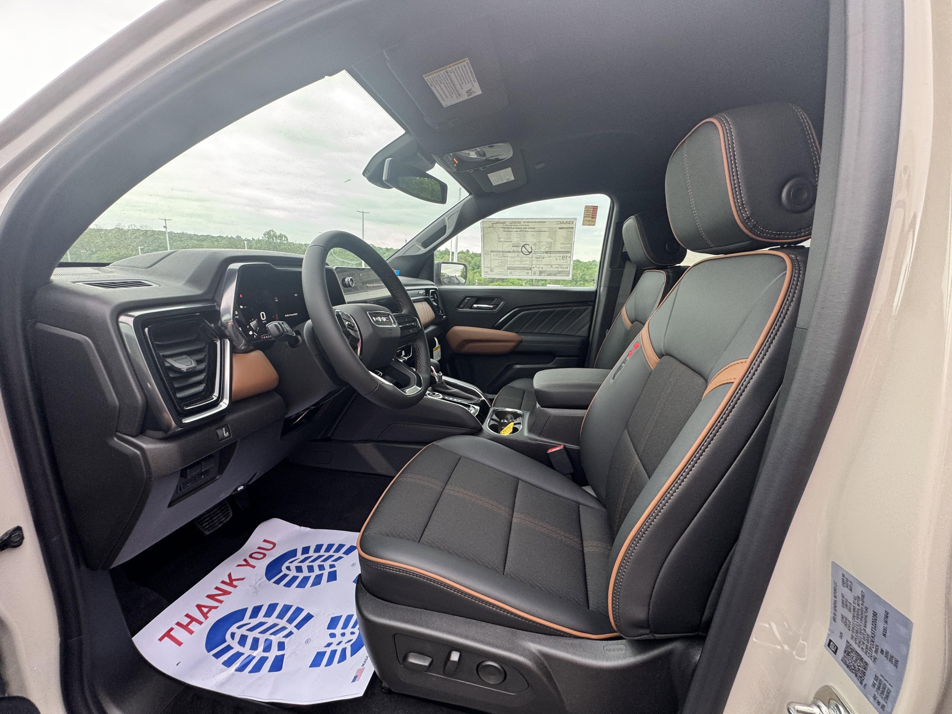 New 2026 GMC Canyon AT4 w/ Nightfall Essentials Package AWD/4WD image 10