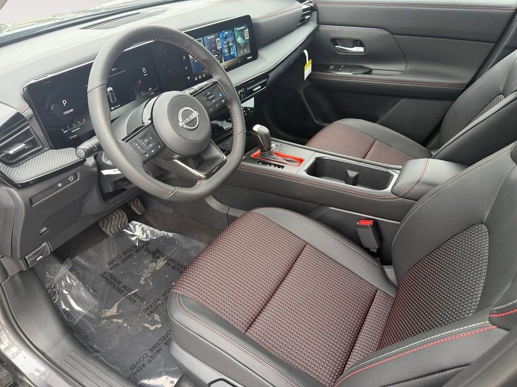 New 2026 Nissan Kicks SR w/ Cold Weather Package image 16