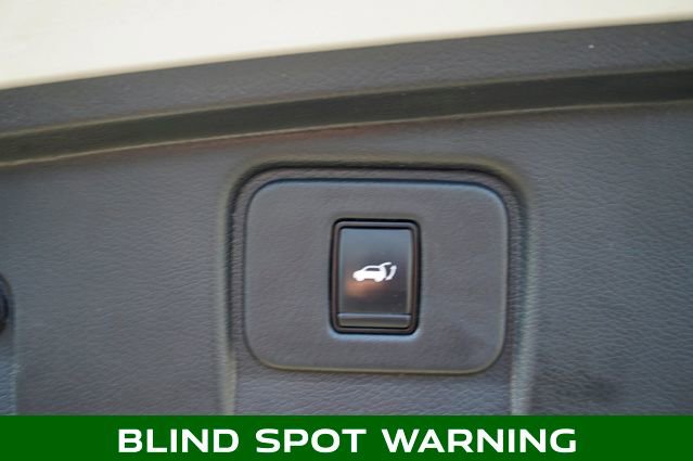 Used 2023 Nissan Murano SL image 7