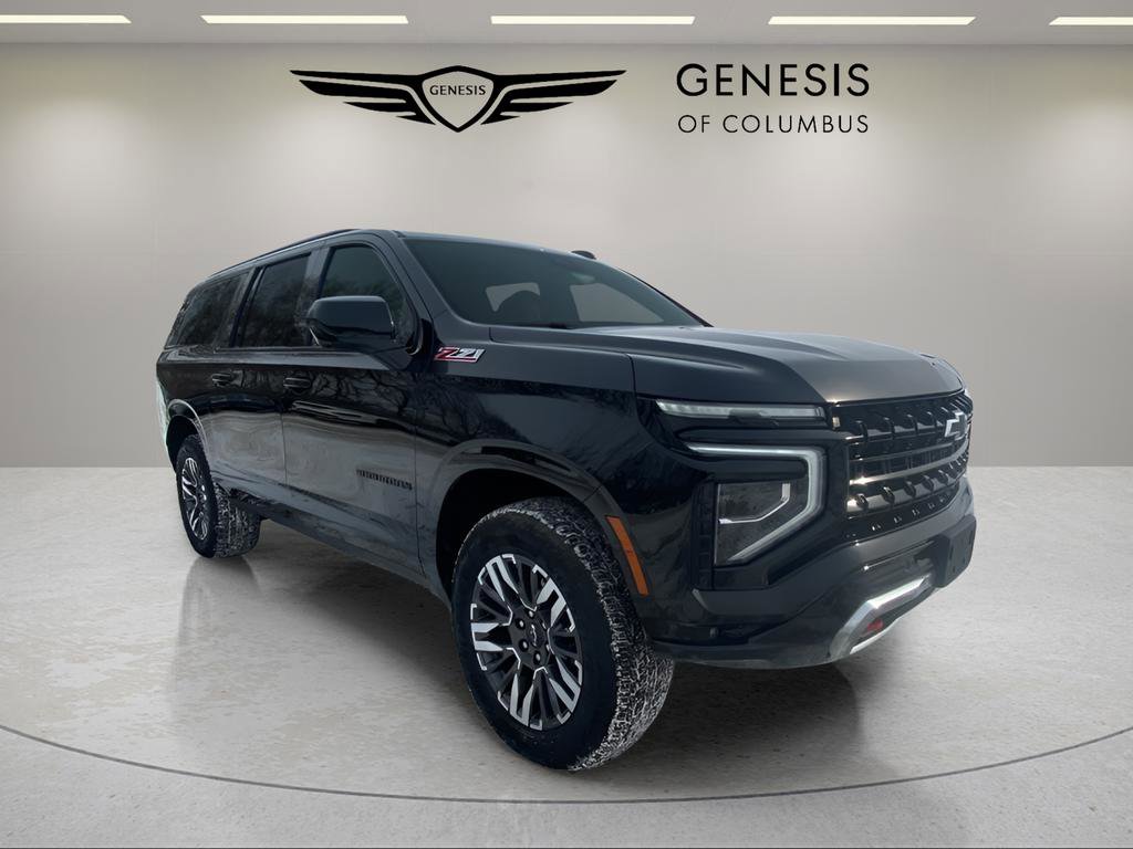 Used 2025 Chevrolet Suburban Z71 image 7