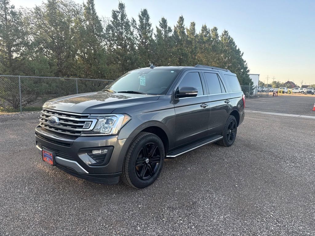 Used 2019 Ford Expedition XLT w/ Equipment Group 202A RWD image 2