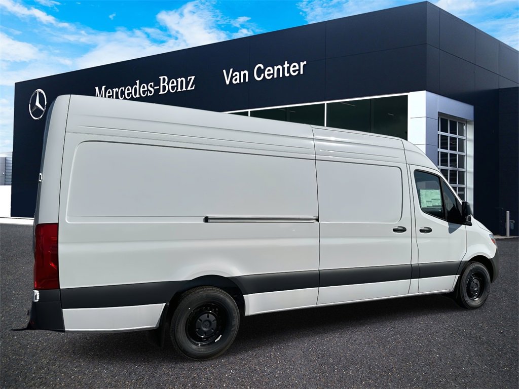 New 2025 Mercedes-Benz Sprinter 2500 image 3