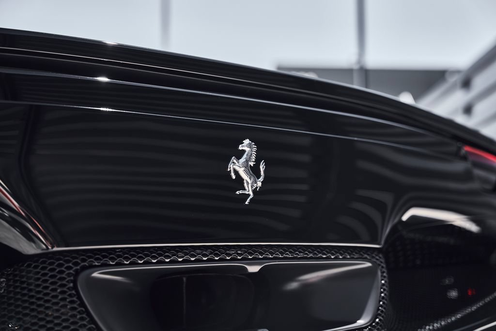 Used 2023 Ferrari 296 GTB RWD image 8