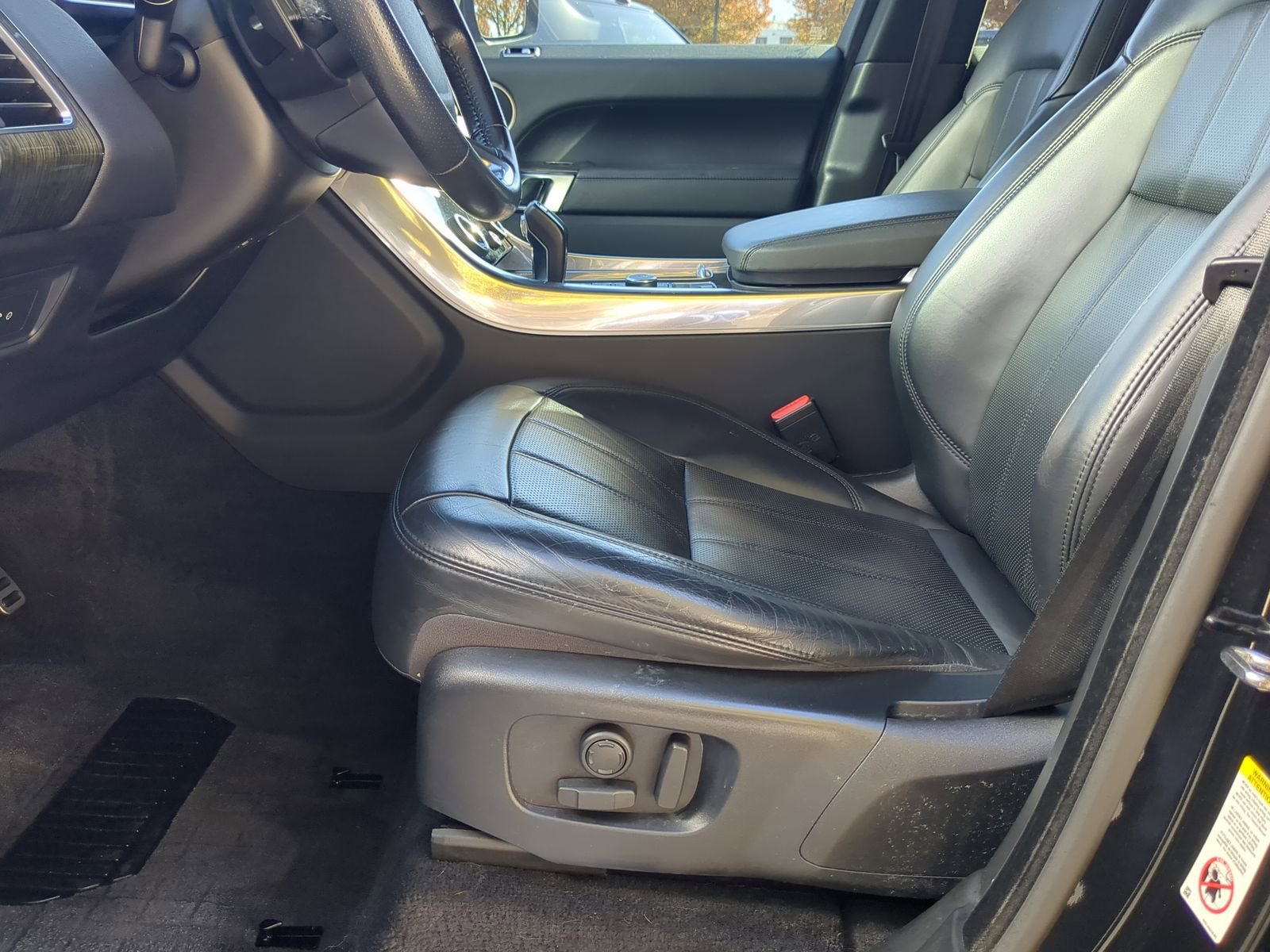 Used 2018 Land Rover Range Rover Sport Supercharged image 22