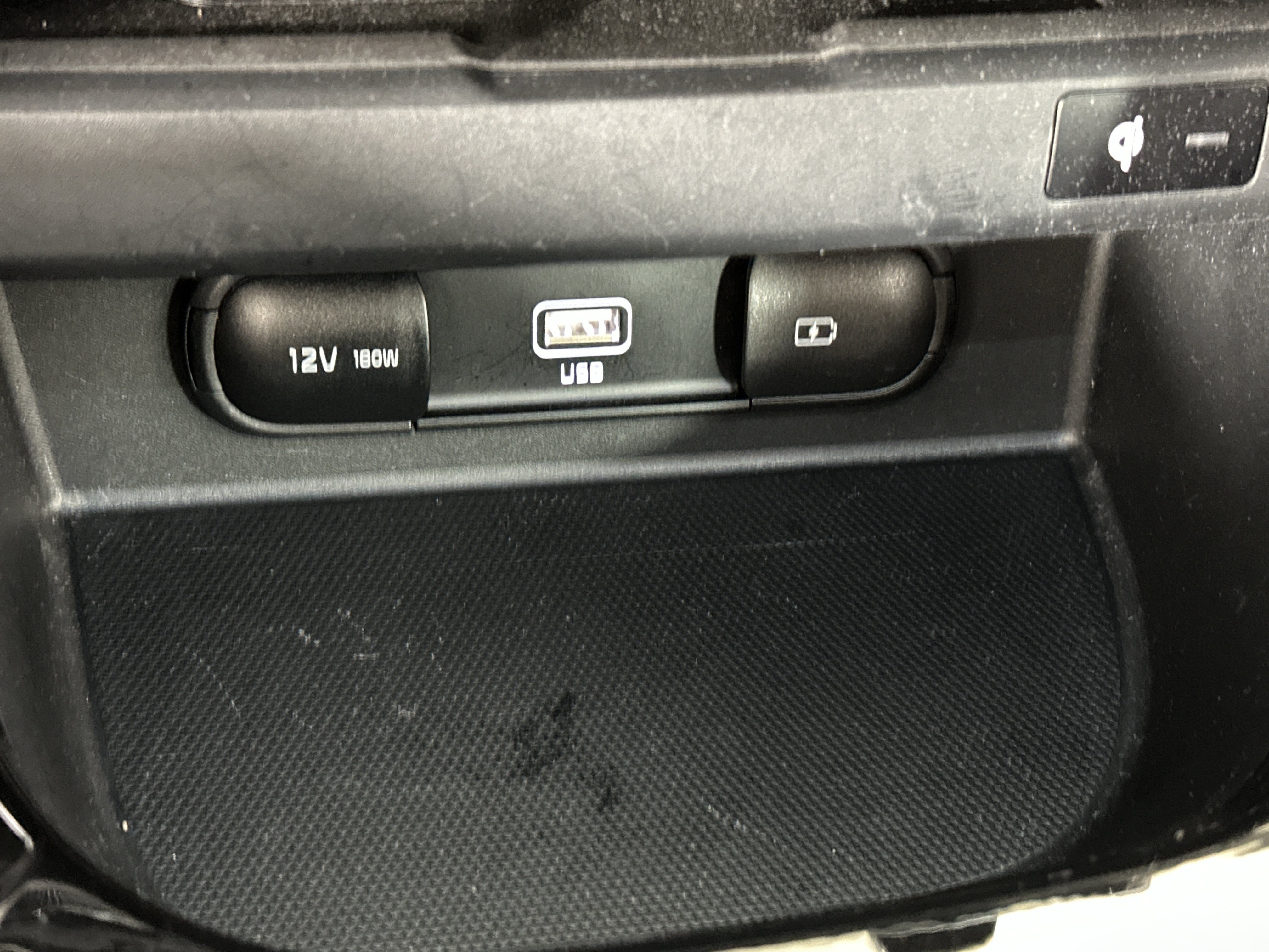 Certified 2023 Kia Seltos SX w/ SX Sunroof Package image 23